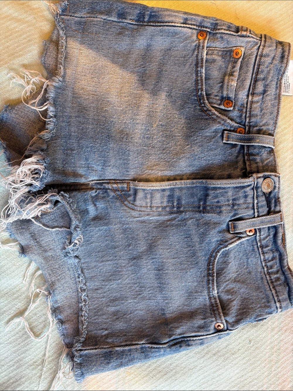 Levi’sClassic Blue Denim Cutoff Shorts - Women